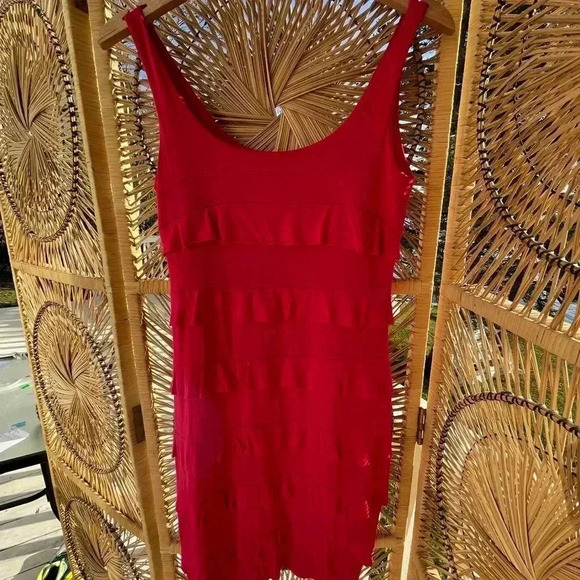 MIKO 6/$20. woman’s hot pink sleeveless tiered dress small - Picture 2 of 10